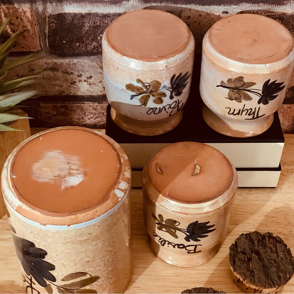 Vintage French Terracotta Kitchen Jars - Picture 4 of 4